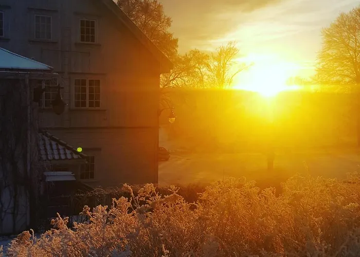 Hotel Ovre Sem Gard *