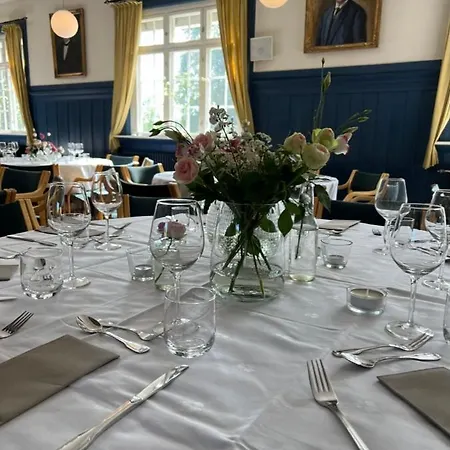 Otel Ovre Sem Gard Asker